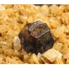Mineral pirita y dolomita