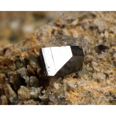 Mineral anatasa cristalizada